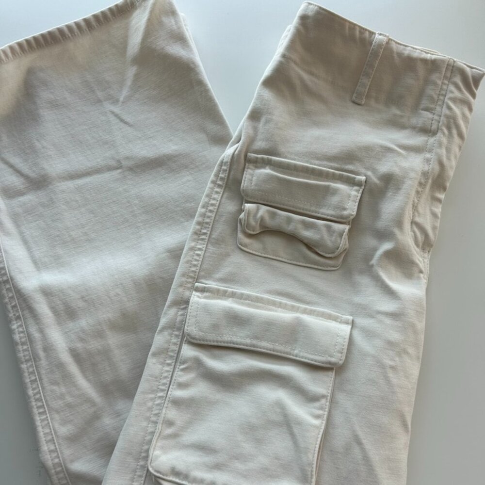 Aritzia Picture Cargo Pant - Cream